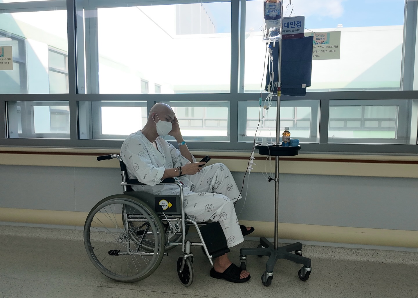 Thảm cảnh mỹ nam Địa Ngục Độc Thân mắc ung thư: Gương mặt không thể nhận ra, còn có nguy cơ vô sinh- Ảnh 7. Thảm cảnh mỹ nam Địa Ngục Độc Thân mắc ung thư: Gương mặt không thể nhận ra, còn có nguy cơ vô sinh- Ảnh 7.