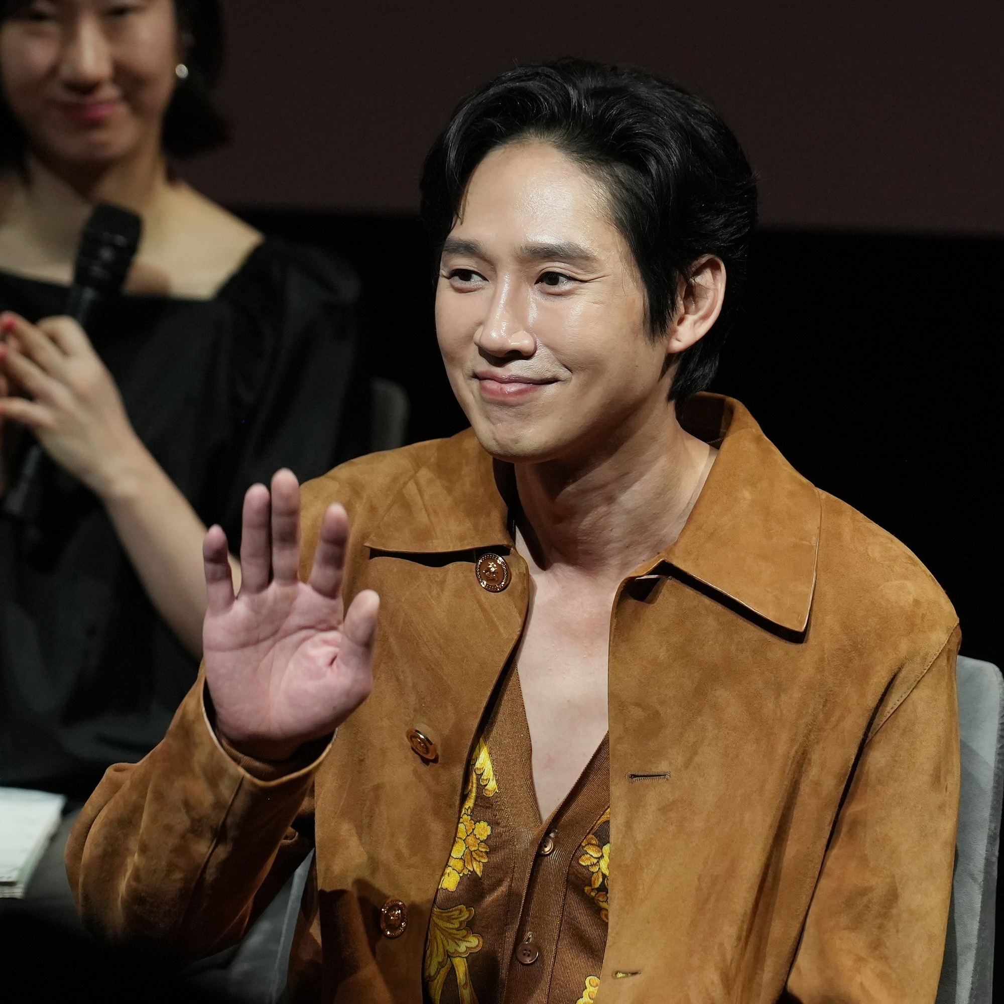 Squid Game 3 tung trailer cực căng, 1 mỹ nam tái xuất khiến netizen phẫn nộ Squid Game 3 tung trailer cực căng, 1 mỹ nam tái xuất khiến netizen phẫn nộ