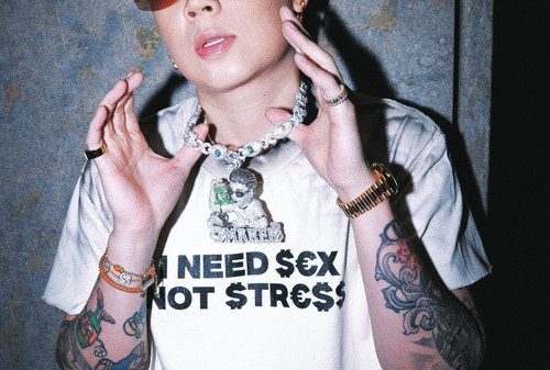 Hết thời câu view bằng ngôn từ phản cảm 503584203 1374634294021654 5119857489185798296 n 1761700405592 1761700405967739422049