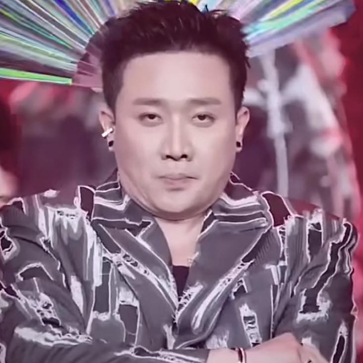 Nhận tin nhắn từ 1 sao nữ đang hot, Trấn Thành đọc đến dòng cuối liền thốt lên: Nhận tin nhắn từ 1 sao nữ đang hot, Trấn Thành đọc đến dòng cuối liền thốt lên: