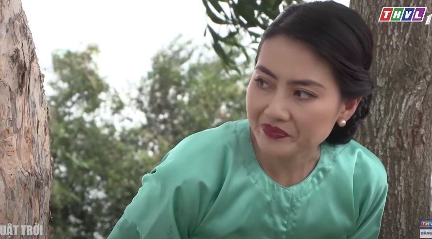 Vbiz có mỹ nhân càng ác càng hot rần rần, đóng 1 phim mà hốt nguyên rổ meme xài cả đời chưa hết- Ảnh 9.