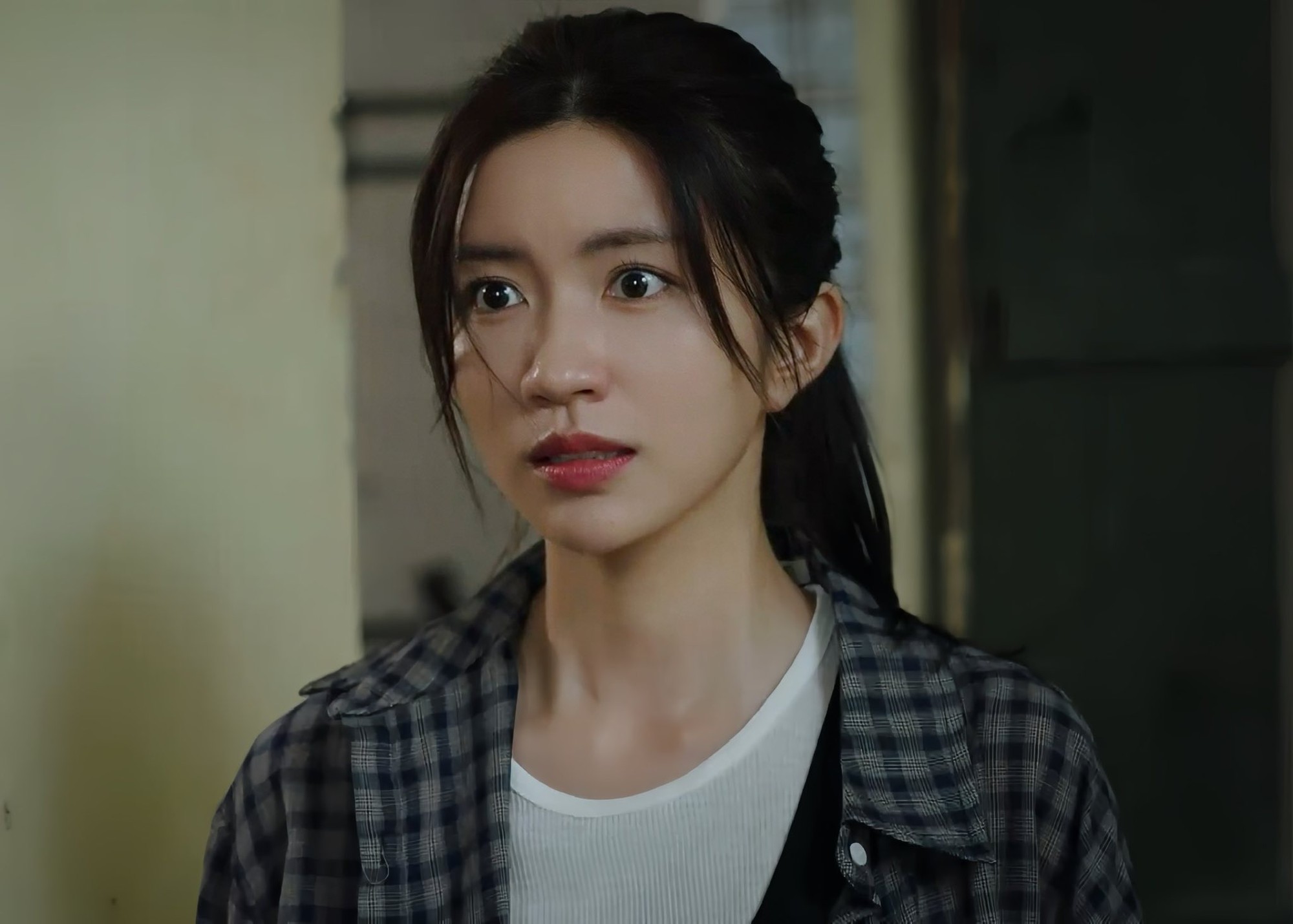 Mỹ nhân Việt bị ghét nhất hiện tại: Kém duyên còn không biết điều, được mỗi nhan sắc vớt vát lại- Ảnh 4.