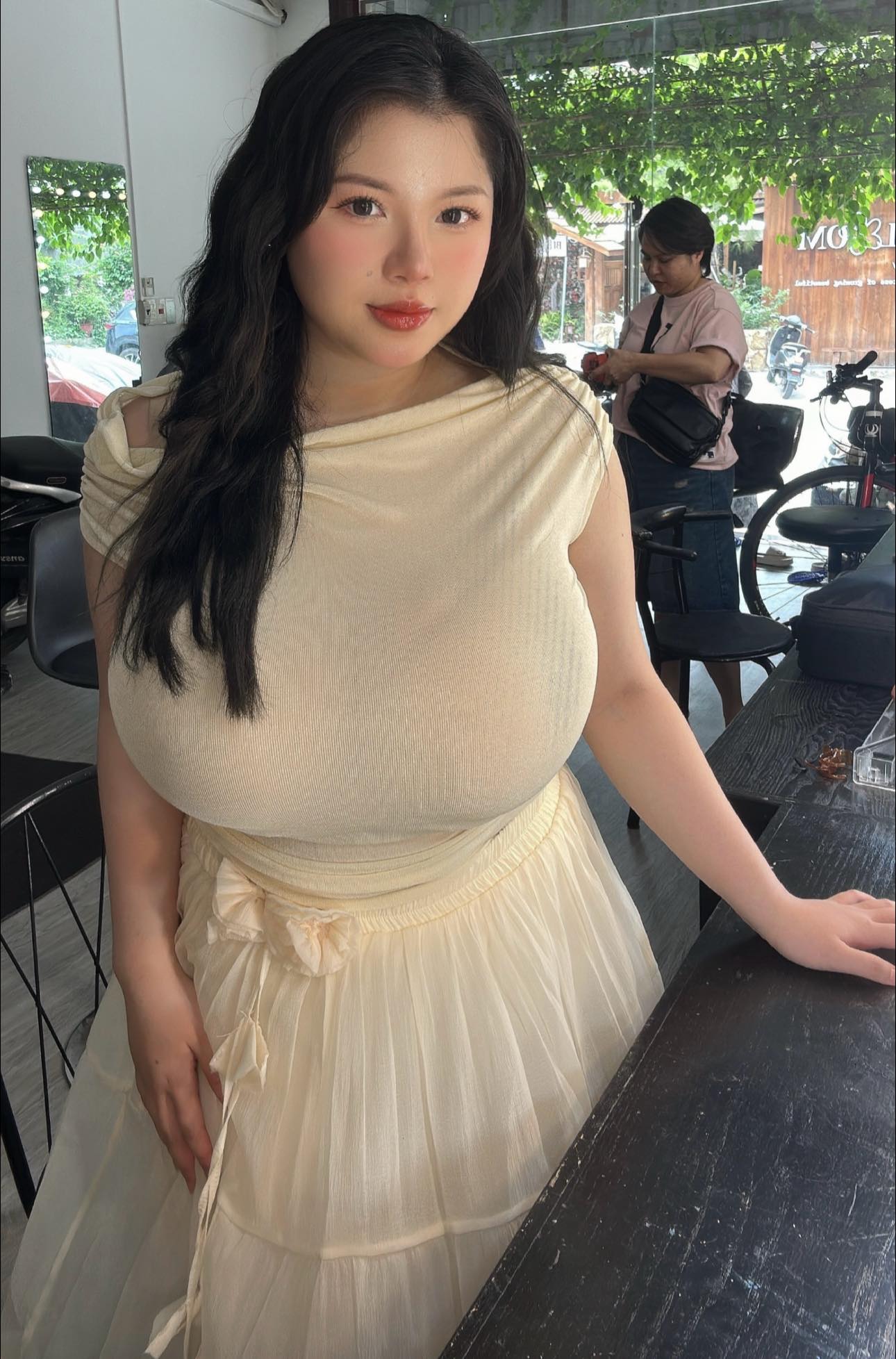 Hiện tượng mạng một thời ngày càng tự tin, phô trương