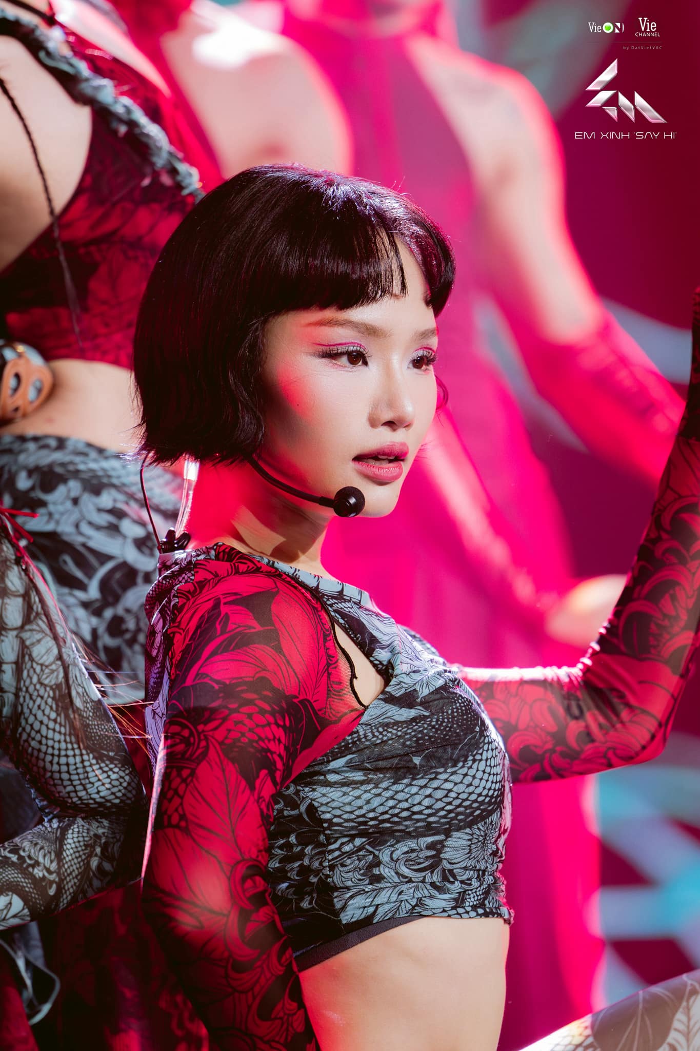 Miu Lê và bạn trai nổi tiếng cuối cùng đã chịu công khai hẹn hò?- Ảnh 2.