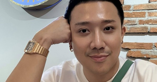 Trấn Thành lại vướng tranh cãi "ép các Em Xinh tặng quà" 27 Trấn Thành lại vướng tranh cãi "ép các Em Xinh tặng quà" 50540857413140081734227824267264862208301857n 1750323736860805947314 781 0 1585 1536 crop 17503237789141235088172jpg