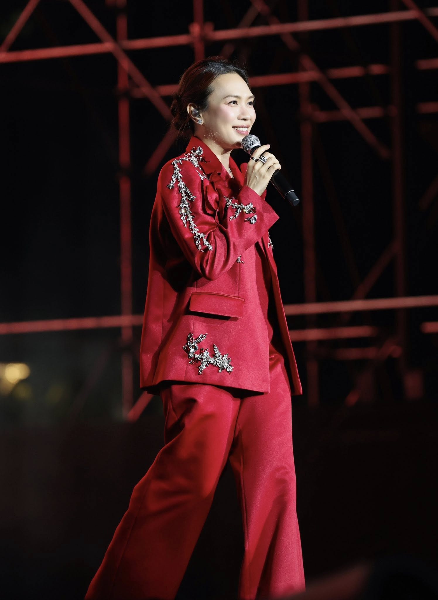 Mỹ nhân Việt nổi tiếng đến mức không ai thay thế nổi, cát xê chưa từng dưới 500 triệu- Ảnh 1.