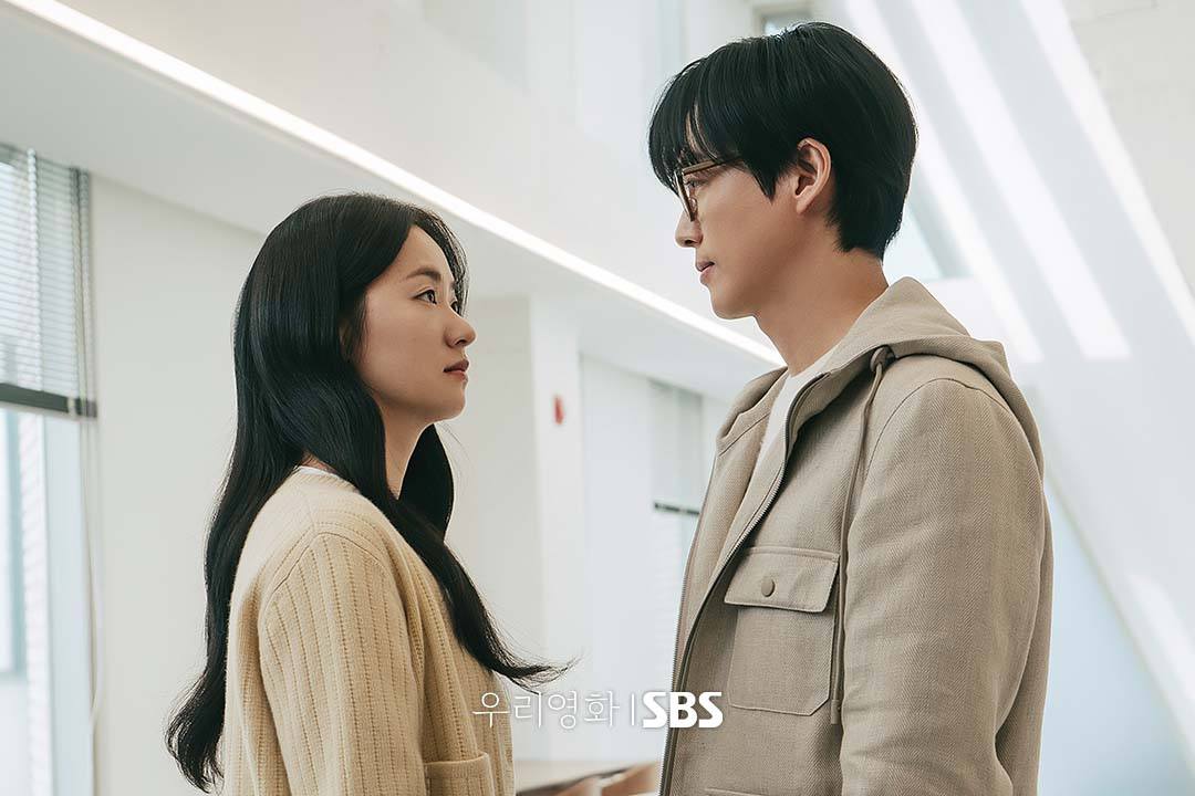 Phim ngôn tình ngược tâm khiến khán giả khóc trôi sông lạc chợ, 10 năm qua chưa từng thấy nữ chính dịu keo như thế- Ảnh 2. Phim ngôn tình ngược tâm khiến khán giả khóc trôi sông lạc chợ, 10 năm qua chưa từng thấy nữ chính dịu keo như thế- Ảnh 2.