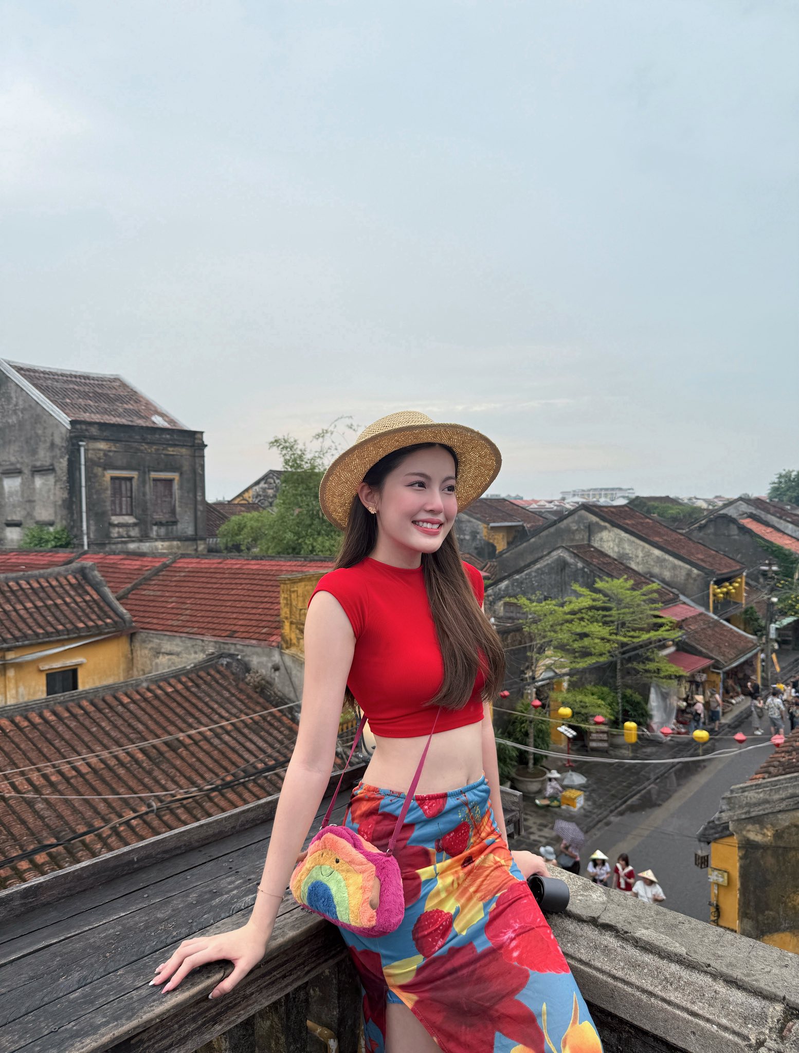 Hot girl Babyboo liên tục tung ảnh