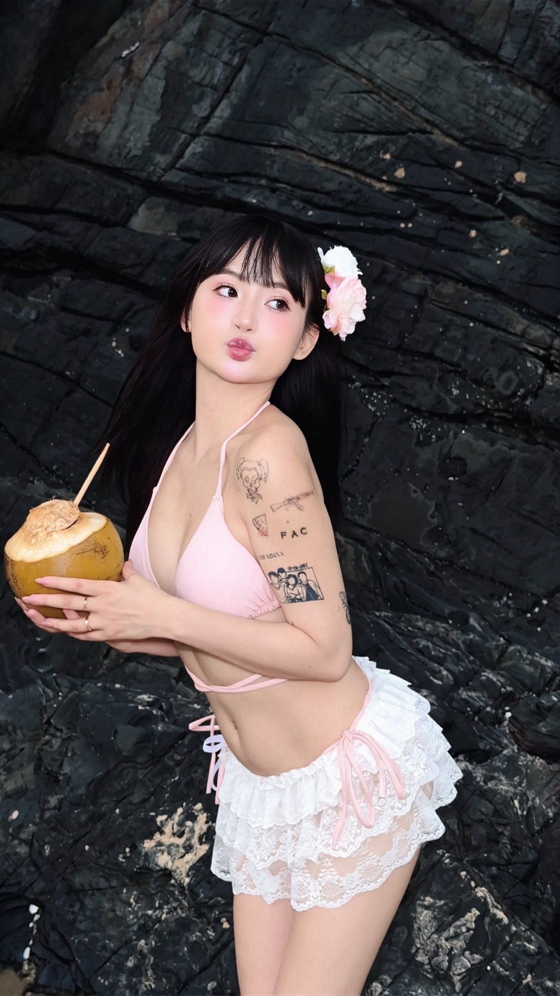 Video: Sự trở lại đầy nóng bỏng của Alice Xuân Hoài, khác xa thời là hot streamer Free Fire- Ảnh 6. Video: Sự trở lại đầy nóng bỏng của Alice Xuân Hoài, khác xa thời là hot streamer Free Fire- Ảnh 6.