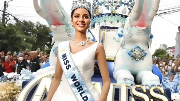 Nữ tỷ phú gây chú ý trong lễ đón Hoa hậu Thế giới 506722806 754001943624144 2160761724968315210 n 6847 6977jpg 1750559136384 1750559136962861412667