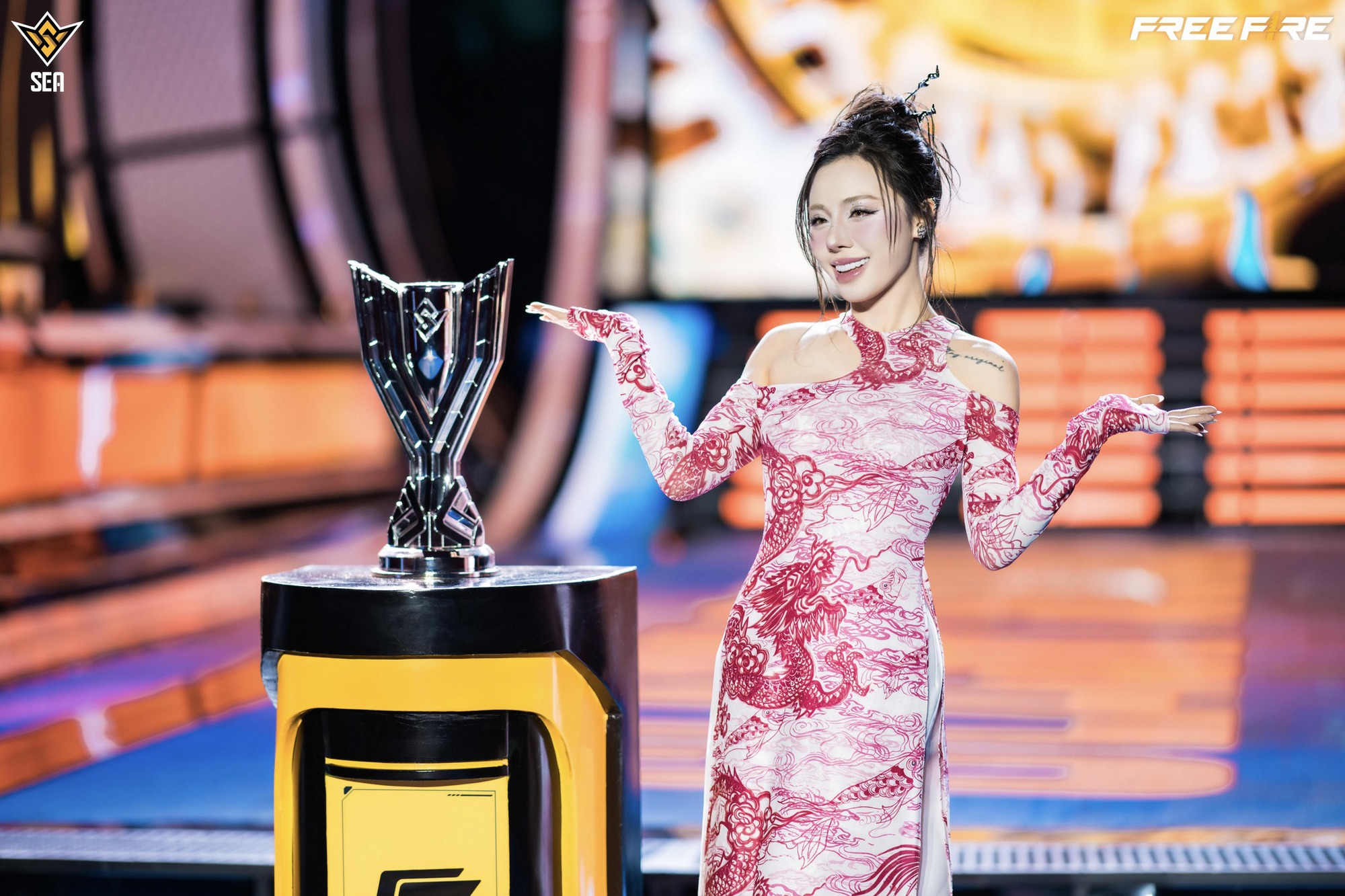 Fan Free Fire gặp lại Fan Free Fire gặp lại