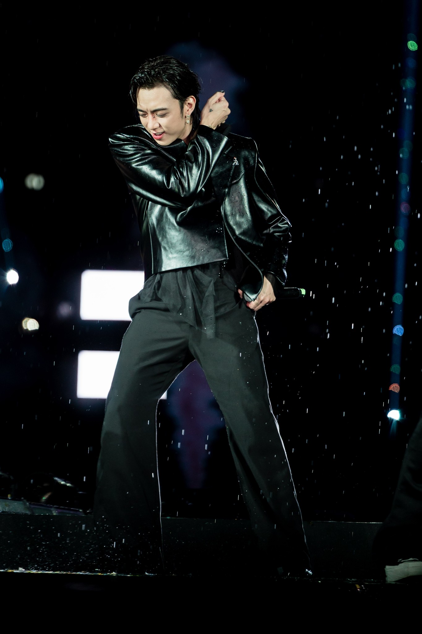 SOOBIN có gì ngoài vẻ đẹp trai?- Ảnh 4.