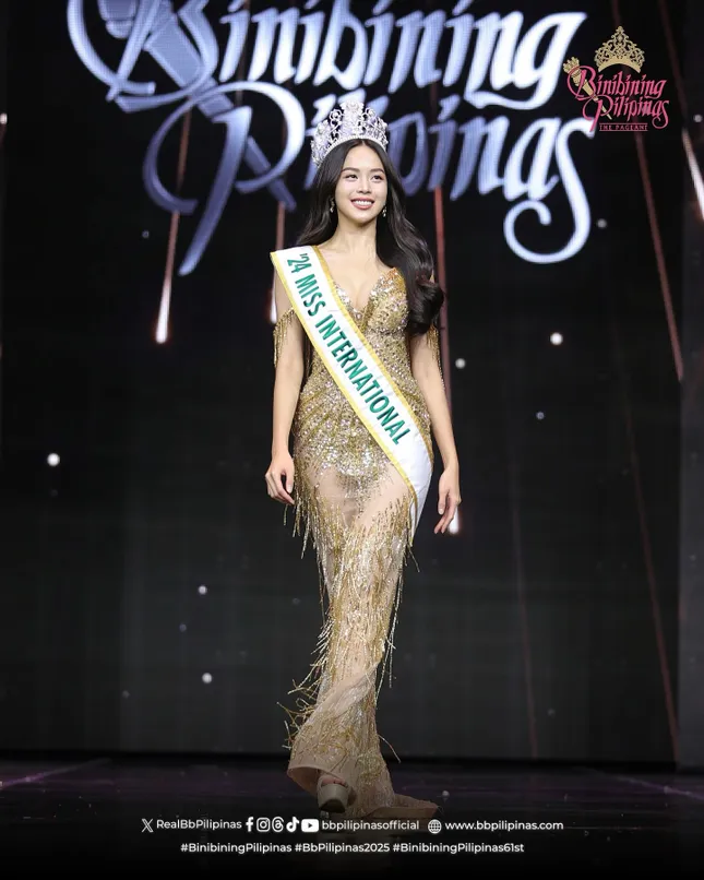 Hoa hậu Thanh Thủy đặt câu hỏi ứng xử bằng tiếng Anh ở Philippines- Ảnh 1.