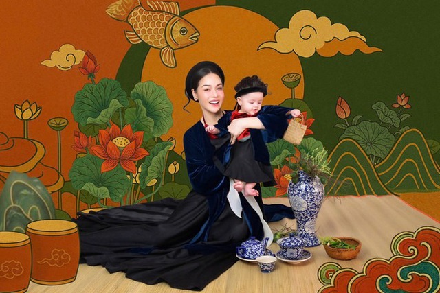 Trung thu của các con sao Việt: Cặp song sinh nhà Phương Oanh cùng mẹ phá cỗ, quý tử Trường Giang lộ rõ vẻ điển trai- Ảnh 12.