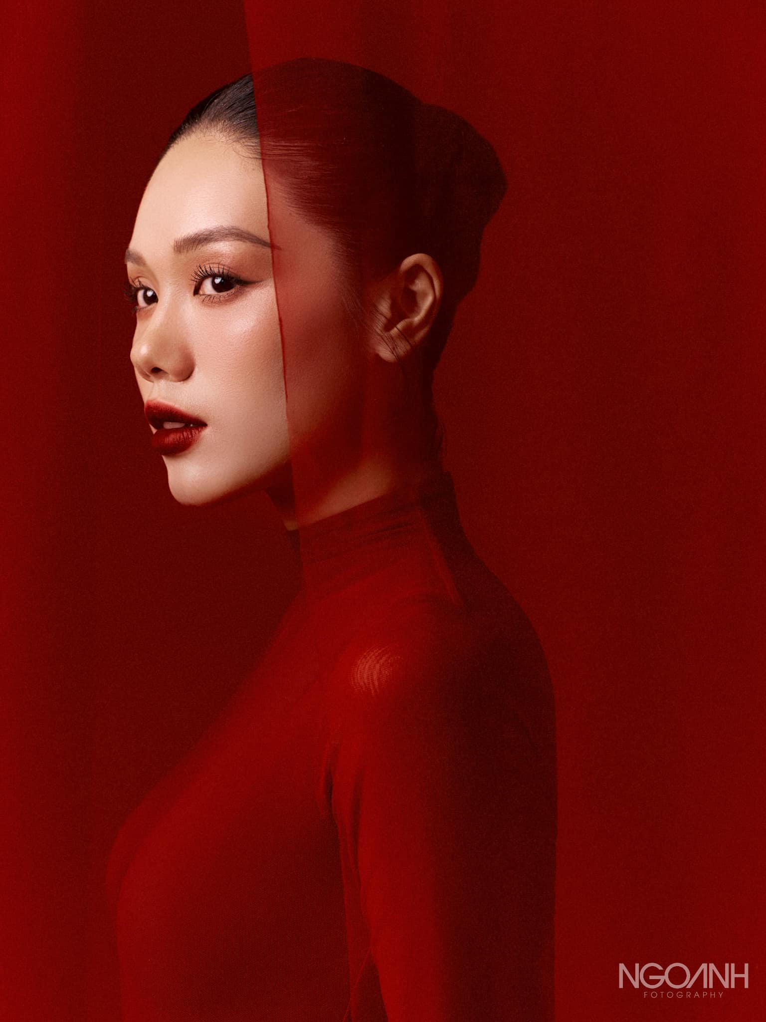 Nữ tiếp viên hàng không tóc ngắn trong Tử Chiến Trên Không: Dáng đẹp, mặt cực xinh nhưng thứ lấn át tất cả là diễn xuất “nổi da gà”- Ảnh 12. Nữ tiếp viên hàng không tóc ngắn trong Tử Chiến Trên Không: Dáng đẹp, mặt cực xinh nhưng thứ lấn át tất cả là diễn xuất “nổi da gà”- Ảnh 12.