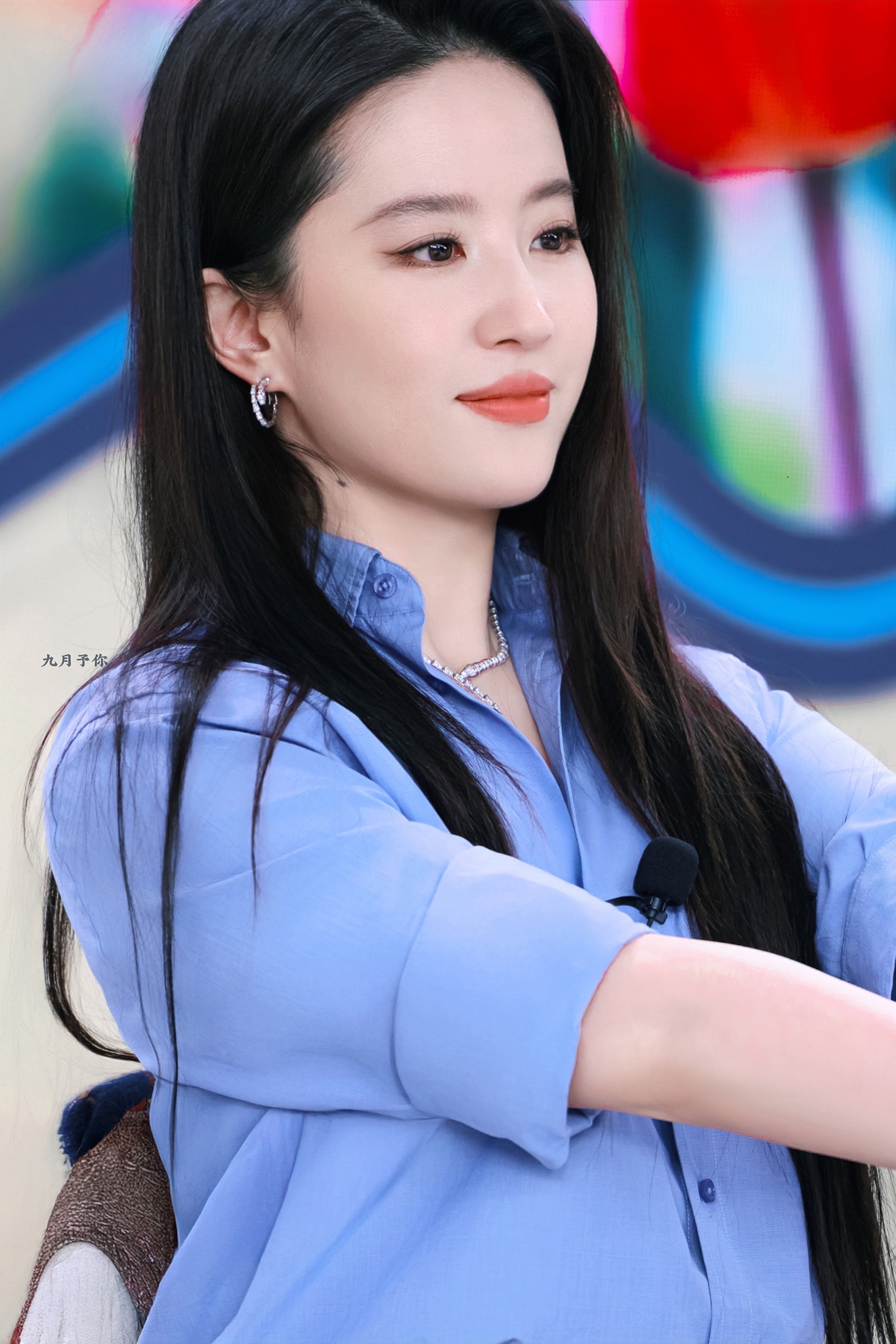 Lộ clip nghi Lưu Diệc Phi ra vẻ vênh váo, không để ai vào mắt ngay trên sân khấu- Ảnh 3.