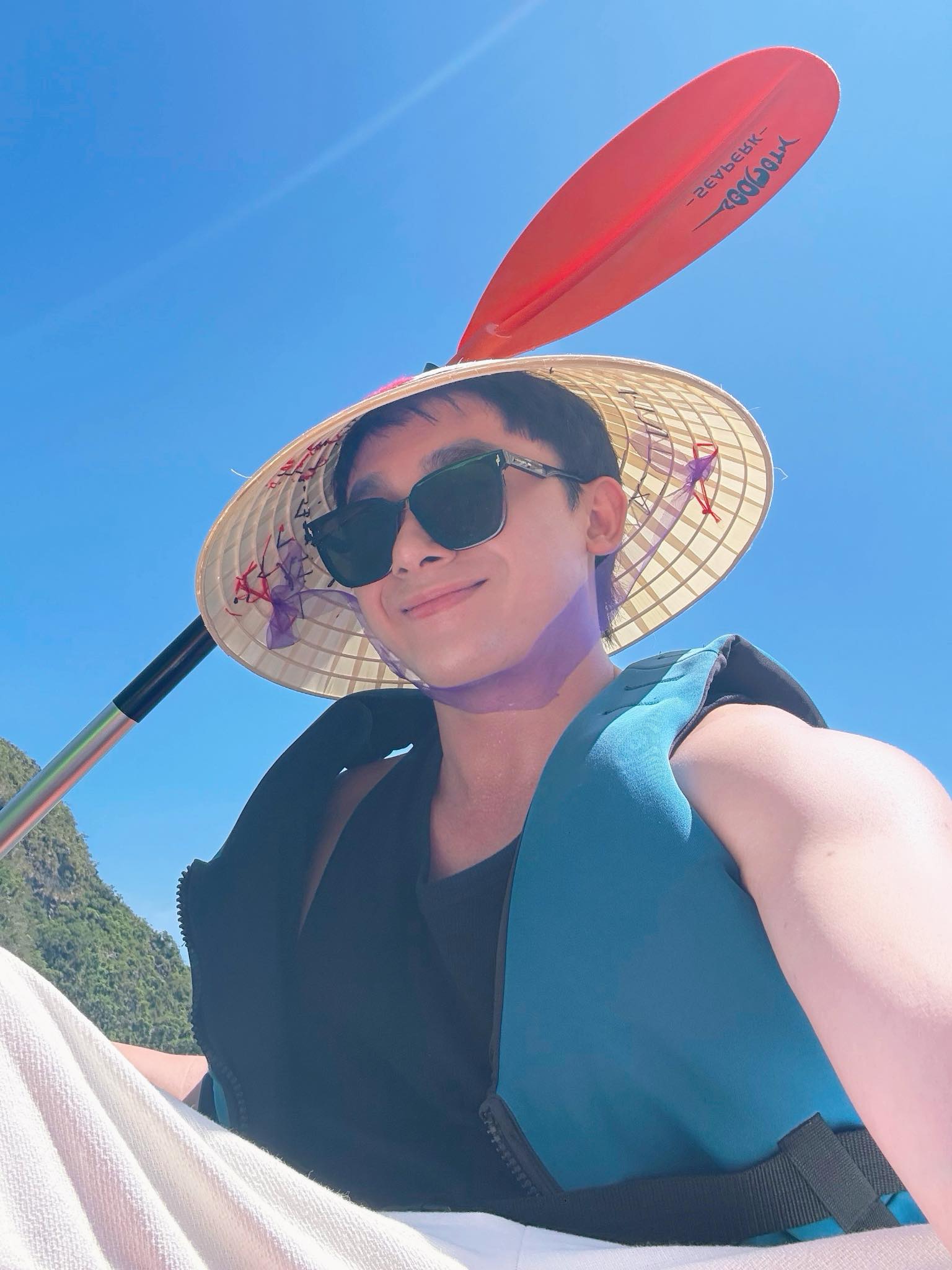 Chị Đẹp bốc lửa và bạn trai kém 11 tuổi bị soi đi du lịch chung- Ảnh 1. Chị Đẹp bốc lửa và bạn trai kém 11 tuổi bị soi đi du lịch chung- Ảnh 1.