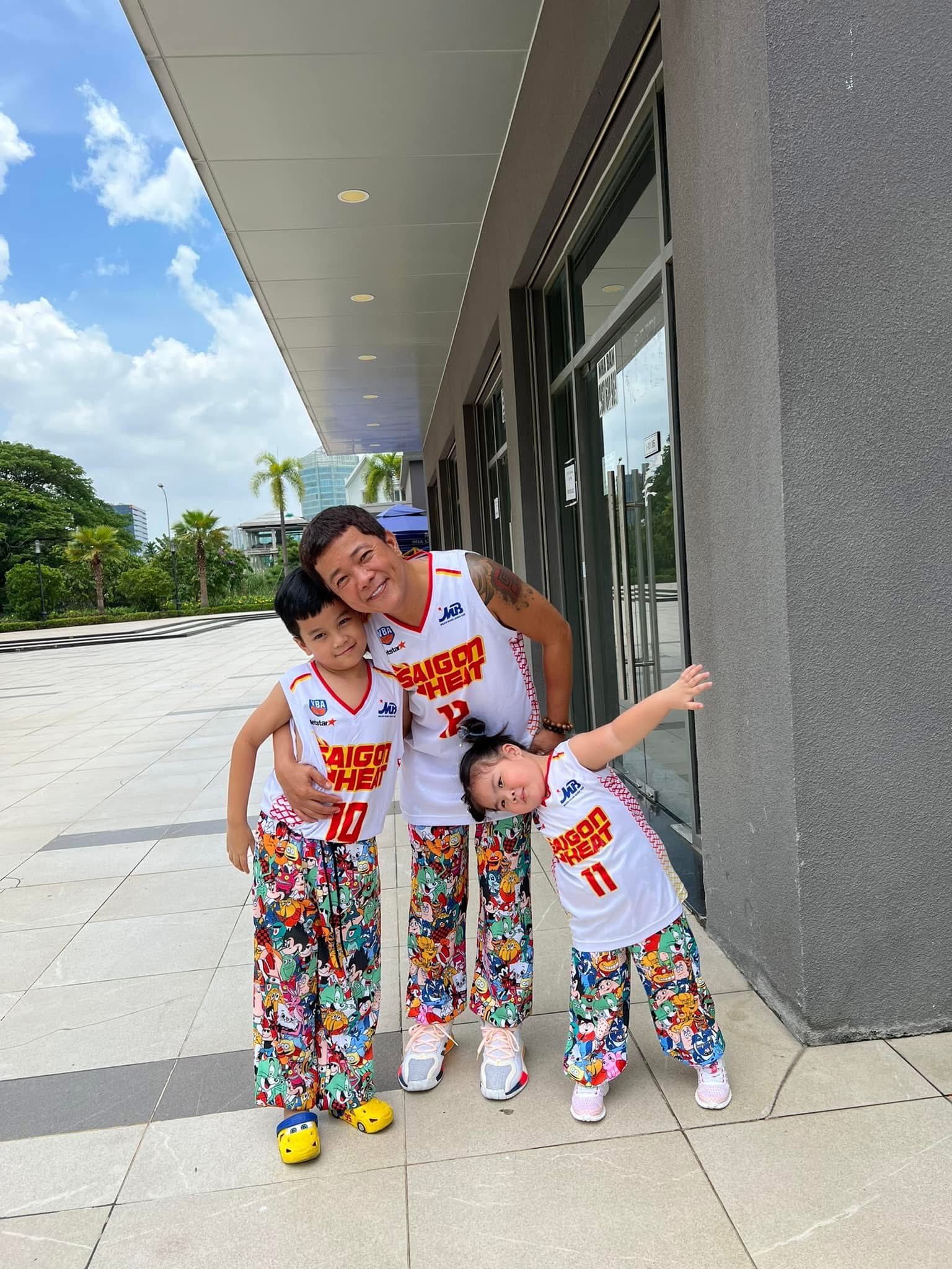 Cuộc sống của nam nghệ sĩ Việt sau 5 năm ly hôn: Dằn vặt vì con, phải lên tiếng về thông tin yêu 2 người- Ảnh 4.