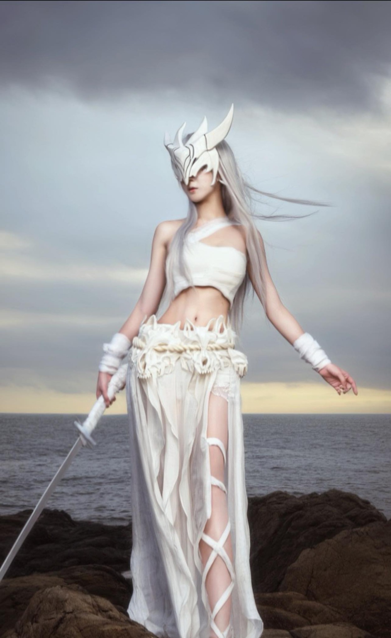 Gây ấn tượng vì xinh như mộng, hút hồn fan nam, nữ cosplayer than vãn chuyện bị fan nam