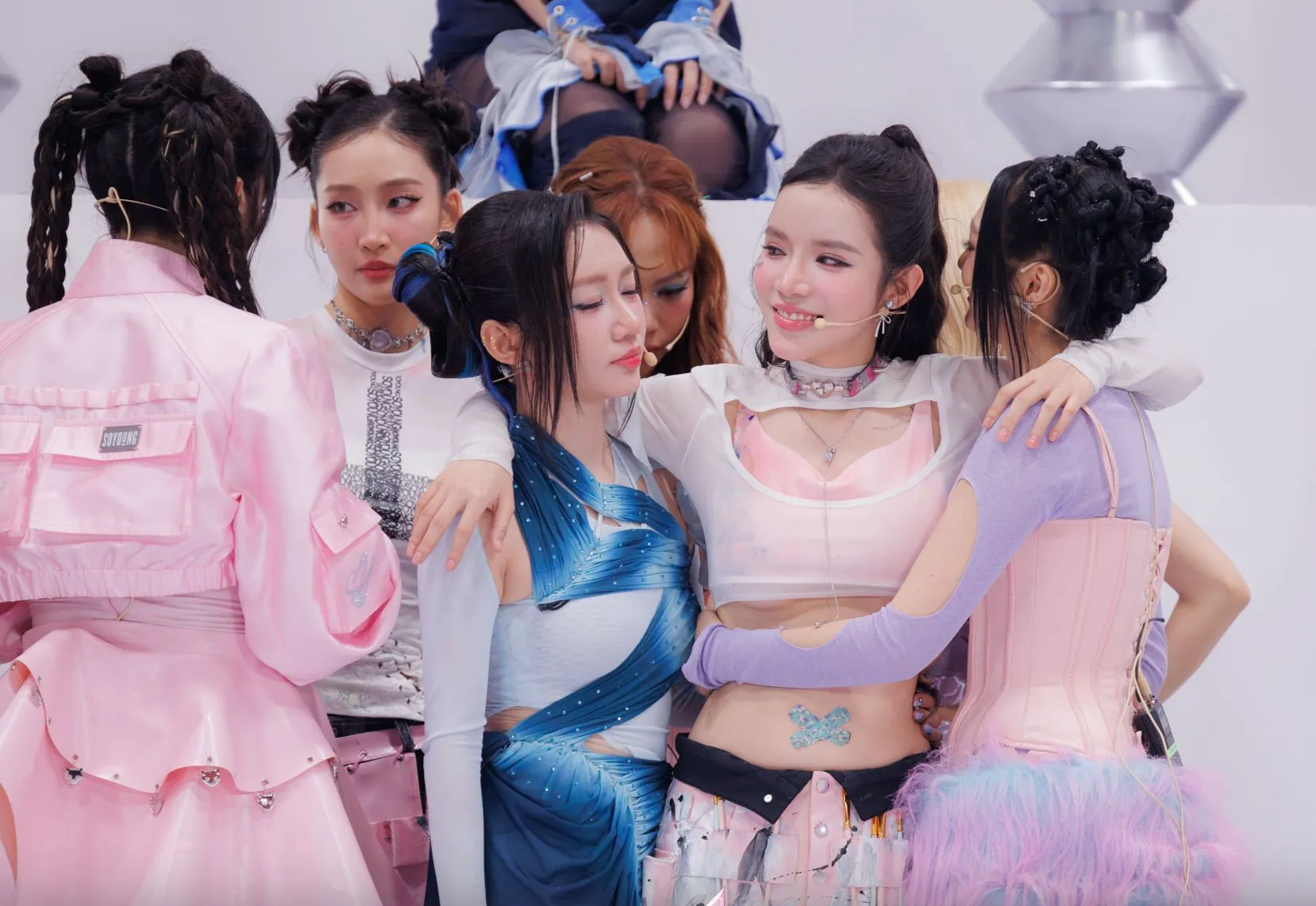 Miu Lê khủng hoảng- Ảnh 3. Miu Lê khủng hoảng- Ảnh 3.