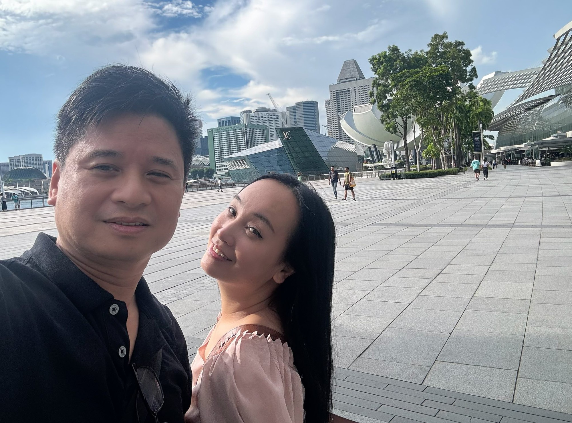 Nữ NSND vừa lên chức giám đốc nhà hát: Mỹ nhân tài sắc vẹn toàn, chồng cũng là lãnh đạo, rất nổi tiếng- Ảnh 4. Nữ NSND vừa lên chức giám đốc nhà hát: Mỹ nhân tài sắc vẹn toàn, chồng cũng là lãnh đạo, rất nổi tiếng- Ảnh 4.