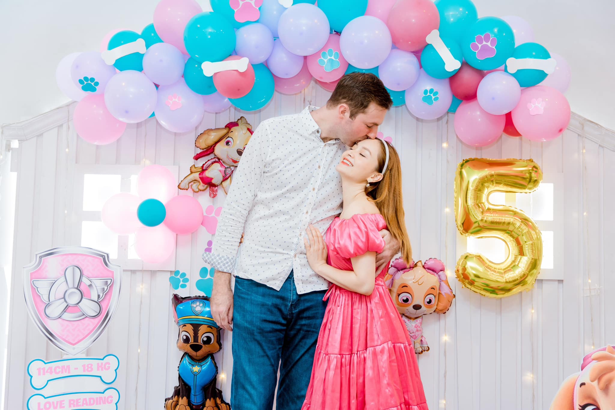 Tràn ngập bình luận kém duyên khi diễn viên Lan Phương thông báo ly thân chồng Tây- Ảnh 5. Tràn ngập bình luận kém duyên khi diễn viên Lan Phương thông báo ly thân chồng Tây- Ảnh 5.