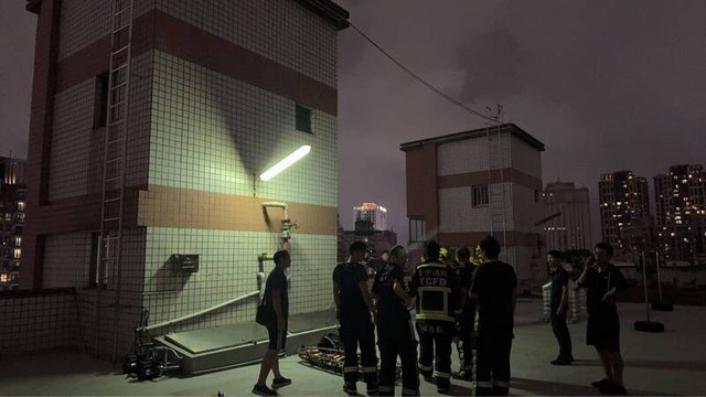 Phát hiện thi thể người đàn ông trong bể chứa nước của chung cư có 167 hộ dân, toàn bộ cư dân rơi vào hoảng loạn- Ảnh 3.