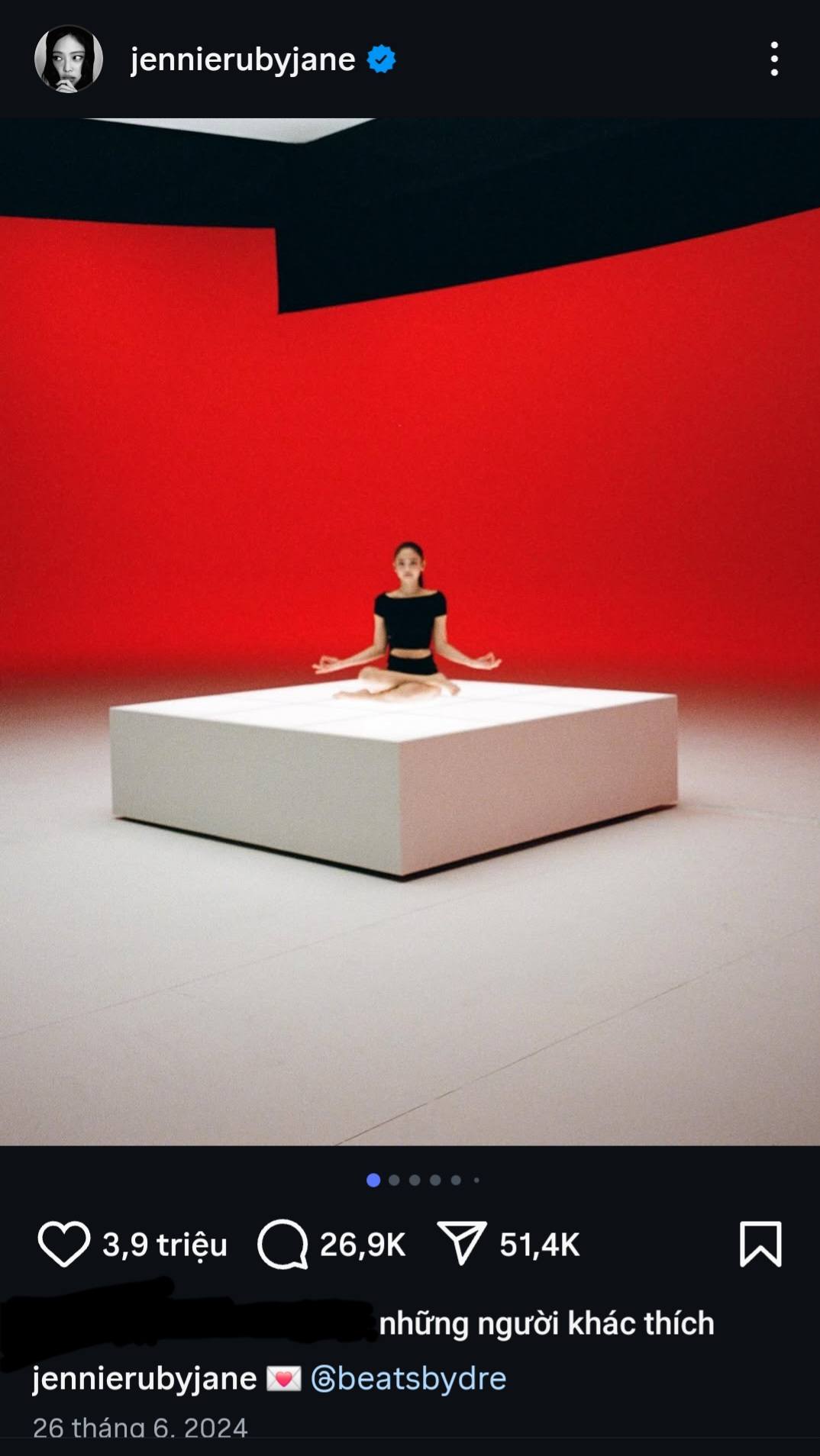 Cặp đôi hot nhất thế giới Jennie - V (BTS)