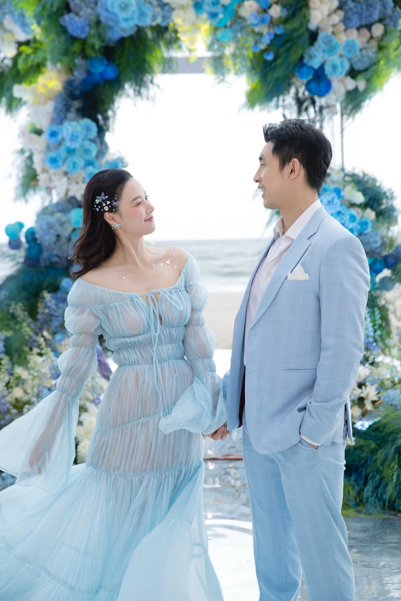 Vbiz có 1 mỹ nhân sáng làm cô giáo, tối lên đồ đi quẩy: U40 mà trẻ hơn học sinh mới đáng nể- Ảnh 9.