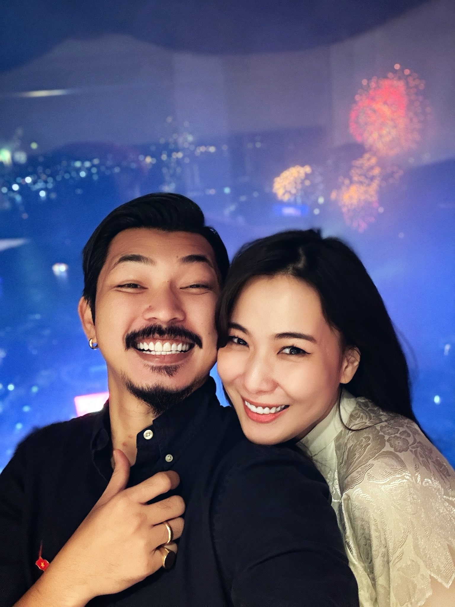 Nam diễn viên và vợ Hoa khôi đón con đầu lòng, Steven Nguyễn cùng cả dàn sao Việt nức nở!- Ảnh 9.