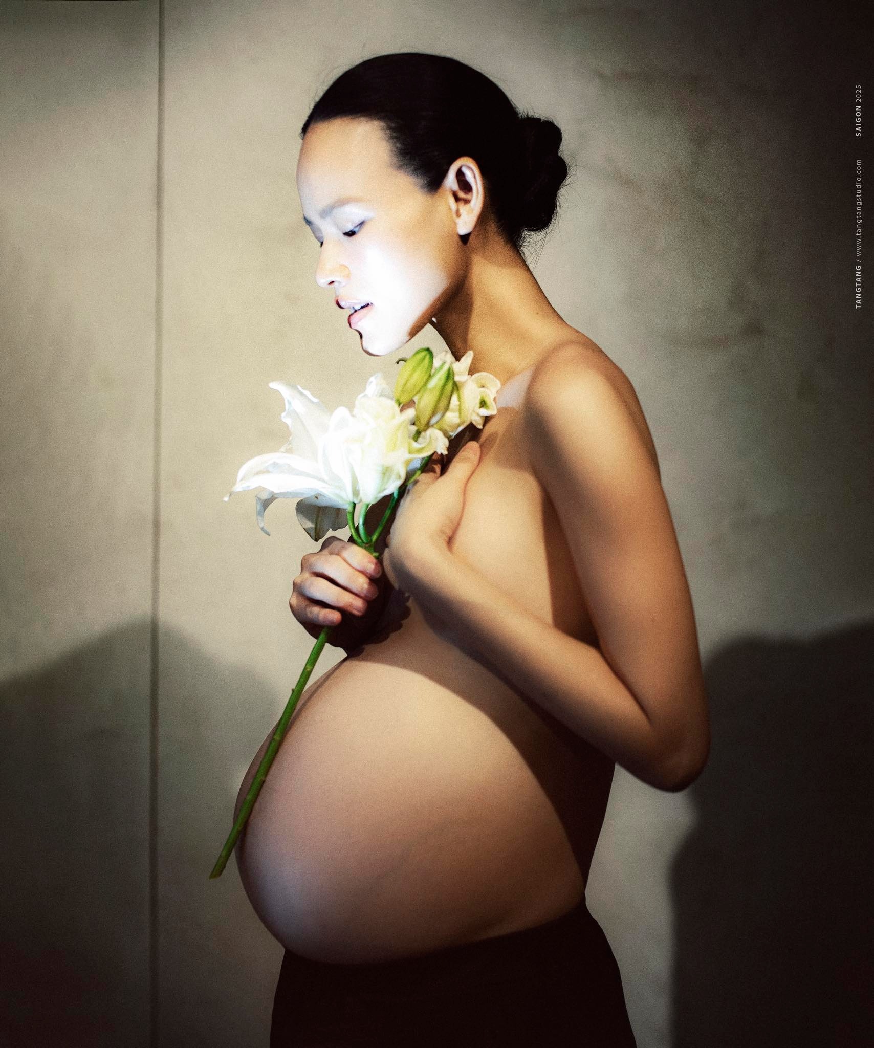 Đây là mẹ bầu chất nhất showbiz Việt, tháng cuối thai kỳ vẫn slay cỡ này!- Ảnh 13. Đây là mẹ bầu chất nhất showbiz Việt, tháng cuối thai kỳ vẫn slay cỡ này!- Ảnh 13.