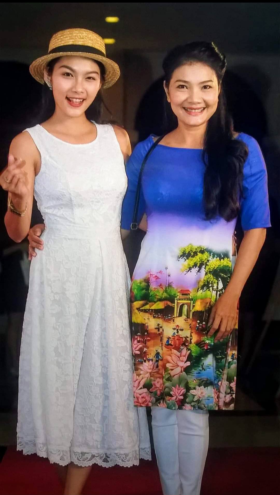 Nữ diễn viên Việt nổi tiếng công khai bạn trai ở tuổi 49 sau 3 lần đổ vỡ: