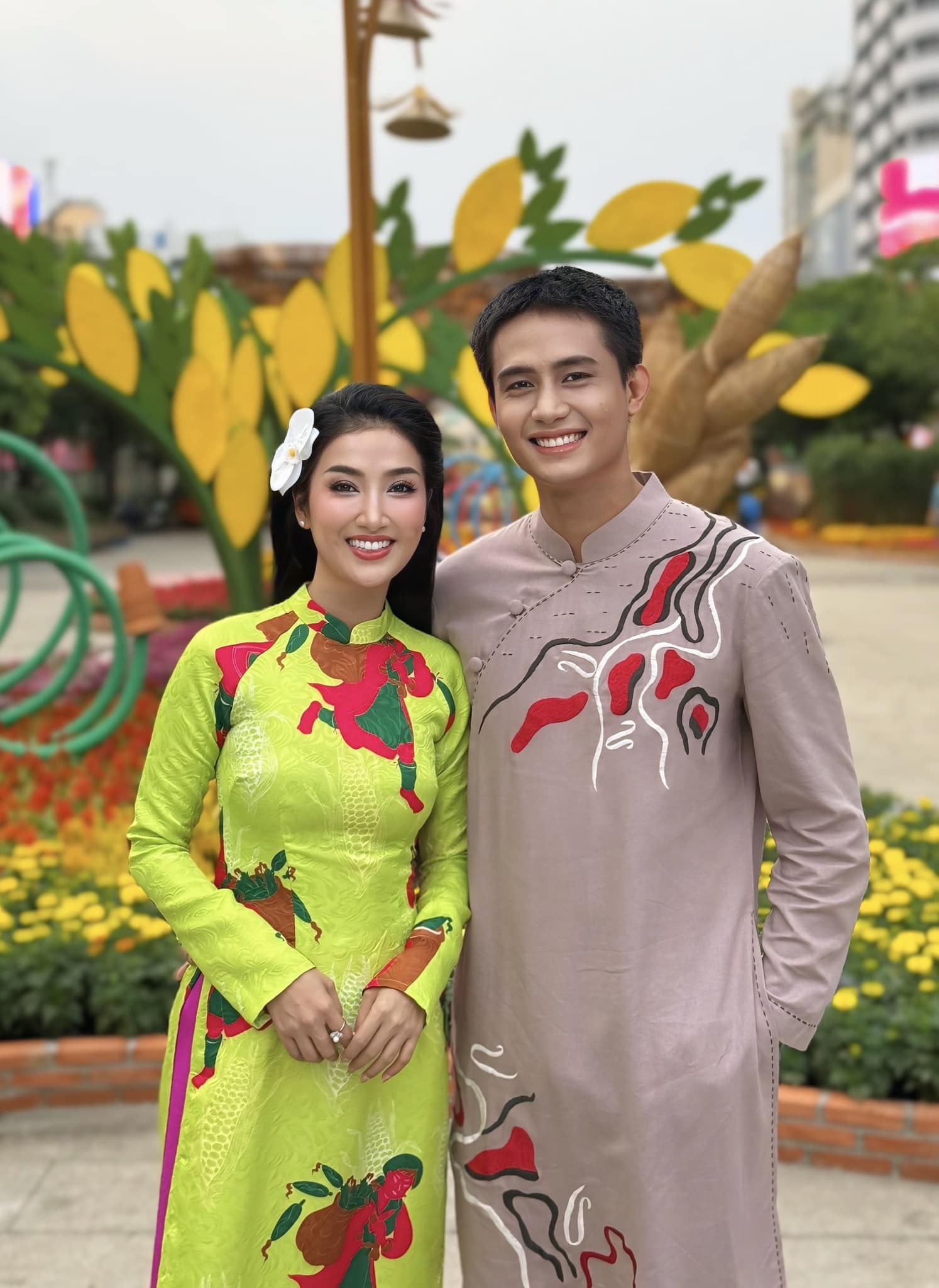 Nhan sắc tuổi 41 trẻ đẹp như đôi mươi của