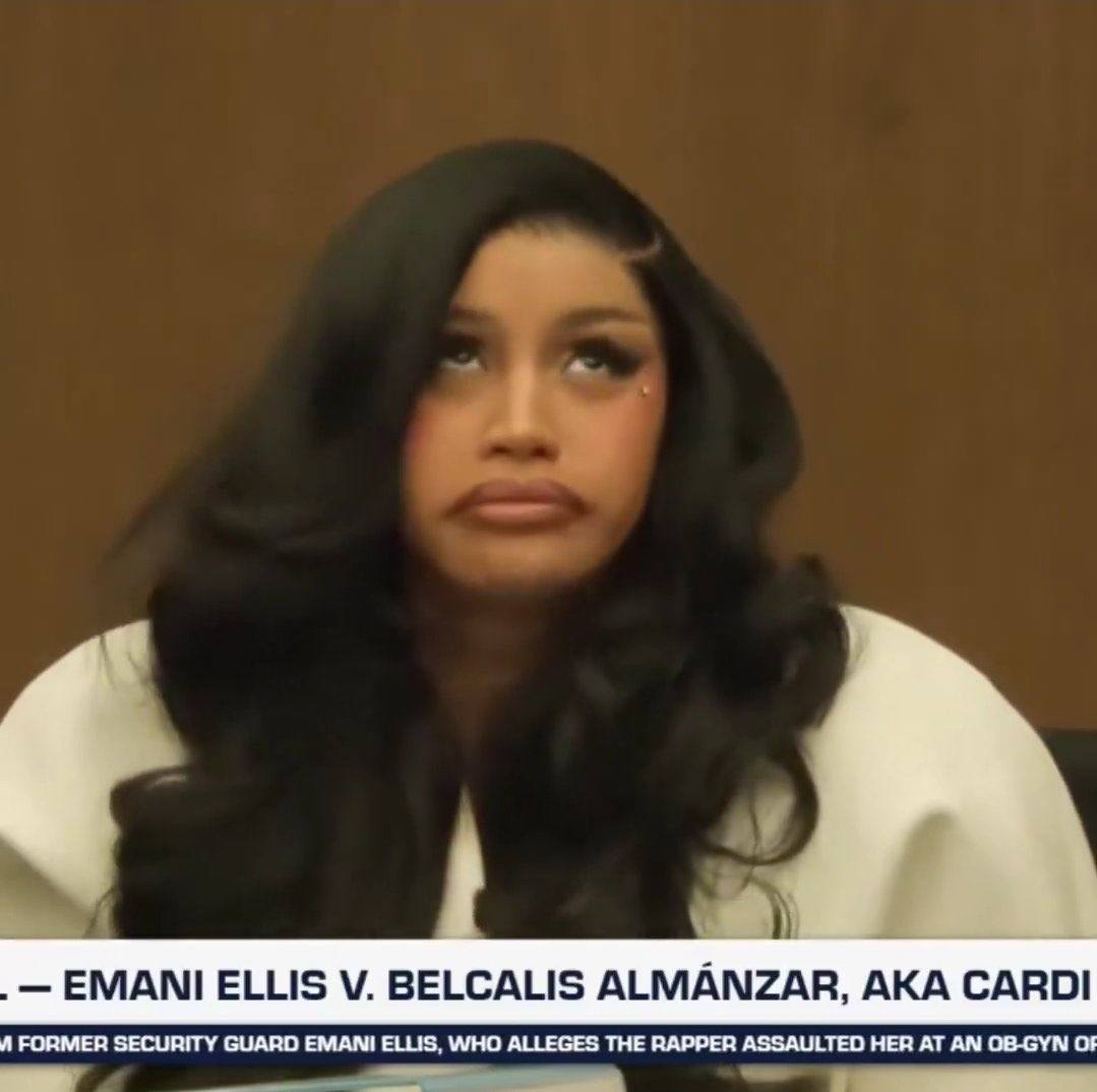 Trần đời chưa thấy ai hầu toà như sao nữ này: Hết cợt nhả, ngủ gục, rồi lại xô xát ngay sau xét xử!- Ảnh 9. Trần đời chưa thấy ai hầu toà như sao nữ này: Hết cợt nhả, ngủ gục, rồi lại xô xát ngay sau xét xử!- Ảnh 9.