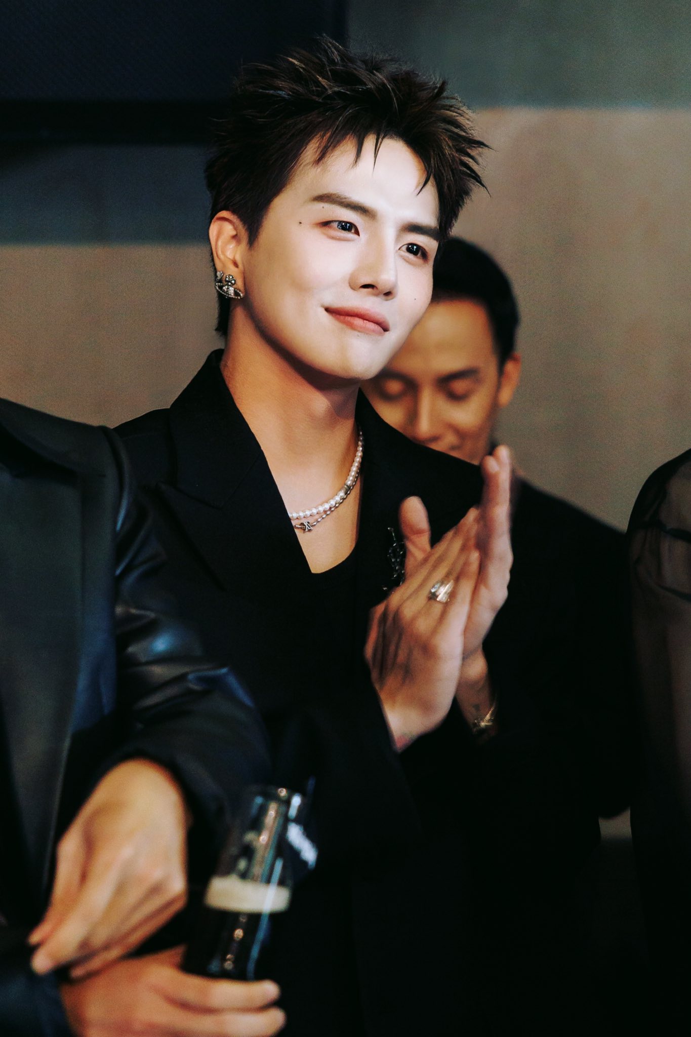 Sao nam Gia đình Haha từng bị khủng hoảng dư luận nay vươn lên