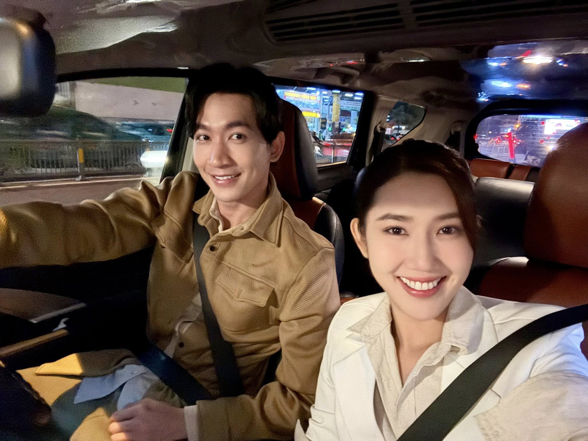 Phim Việt 18+ gây sốc với cảnh nóng khét lẹt: Bạo đến mức ai cũng bức thở, cặp chính đẹp đôi nhất nhì Vbiz- Ảnh 6.