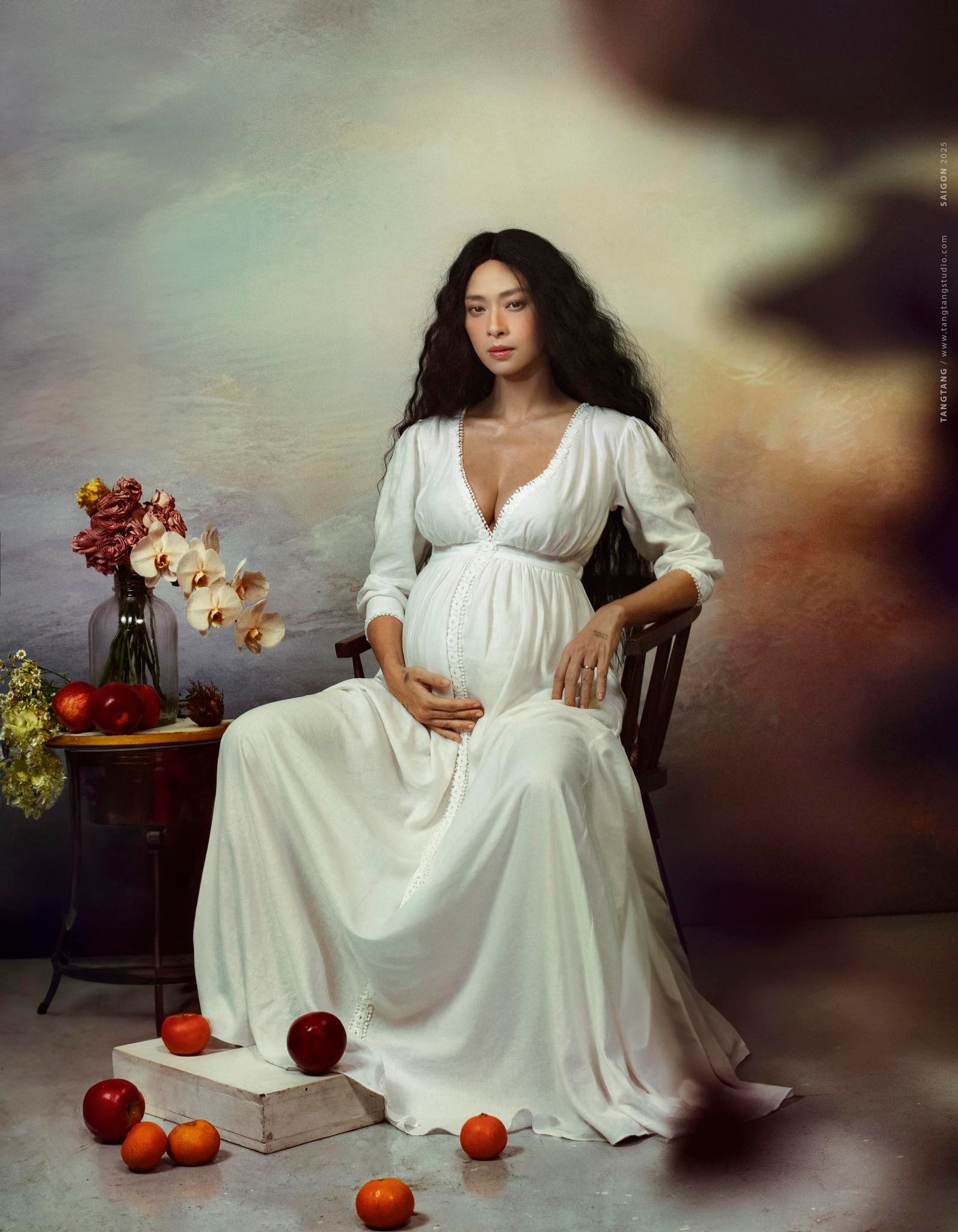 Mẹ bầu Ngô Thanh Vân tung bộ ảnh để đời, gọi thiên thần nhỏ trong bụng là Mẹ bầu Ngô Thanh Vân tung bộ ảnh để đời, gọi thiên thần nhỏ trong bụng là