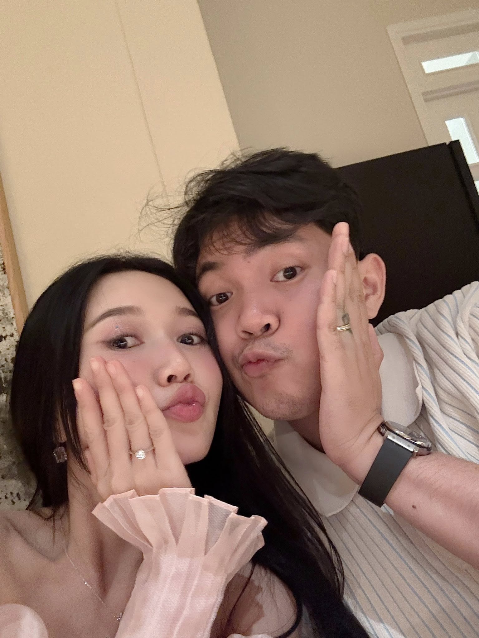 Cặp nhạc sĩ - diễn viên Việt phát tín hiệu về chung nhà sau màn cầu hôn ở Hàn Quốc?- Ảnh 9.