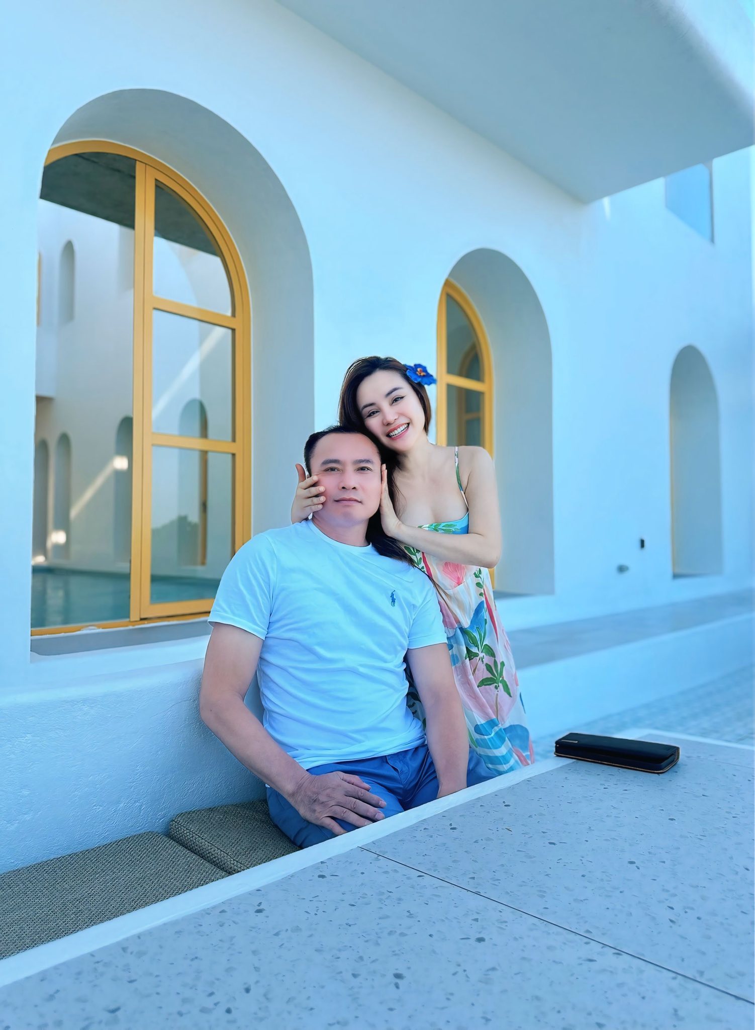 Nữ nghệ sĩ có biệt thự từ TP.HCM ra Hải Phòng, được chồng đại gia yêu chiều, trông con cho đi hát- Ảnh 4.