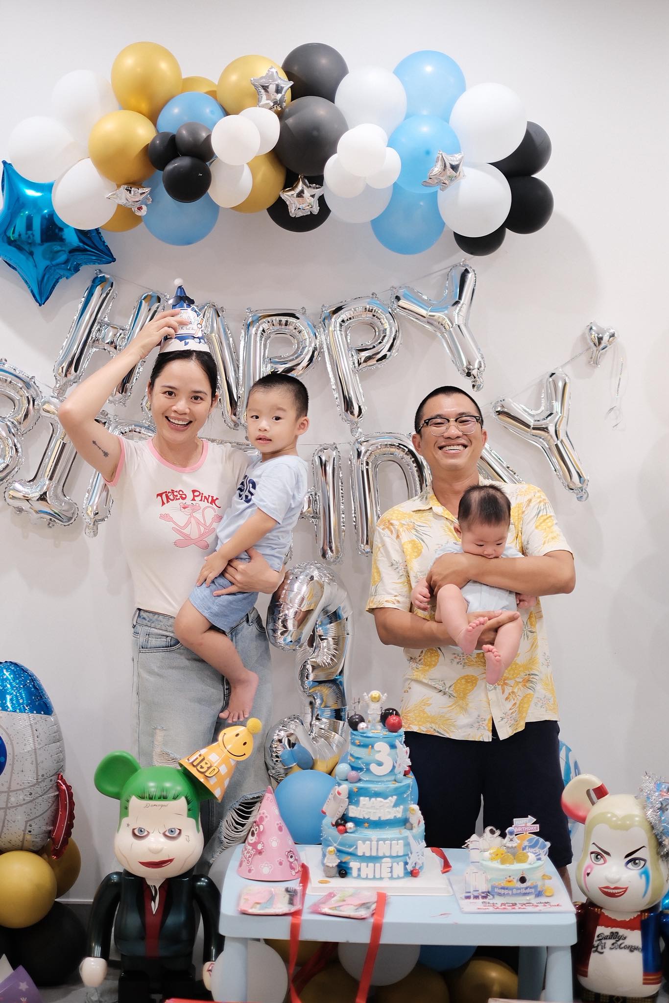 Sao nữ Vbiz lộ ảnh bí mật sinh con 1 năm trước- Ảnh 3. Sao nữ Vbiz lộ ảnh bí mật sinh con 1 năm trước- Ảnh 3.