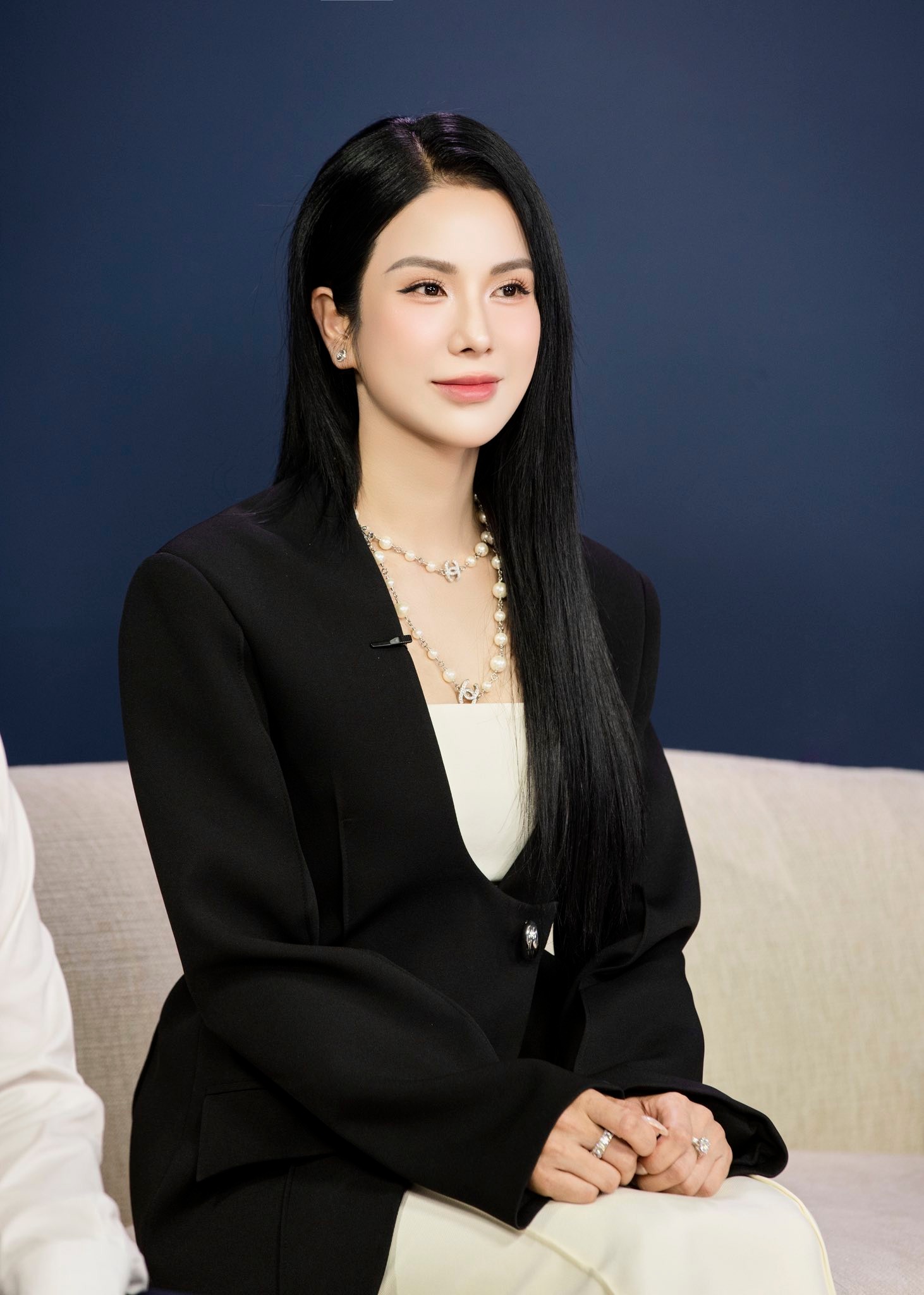 Đức Phạm phản pháo Diệp Lâm Anh Đức Phạm phản pháo Diệp Lâm Anh