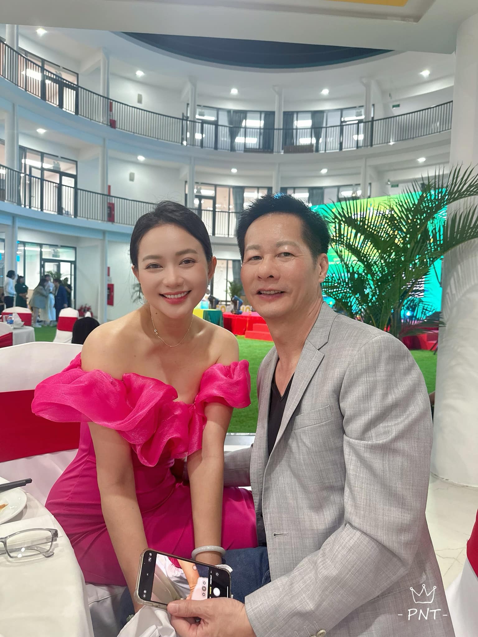 Mỹ nhân Việt cưới đại gia sở hữu bất động sản trải dài mọi miền, tuyên bố 1 điều nếu chồng phá sản- Ảnh 4.