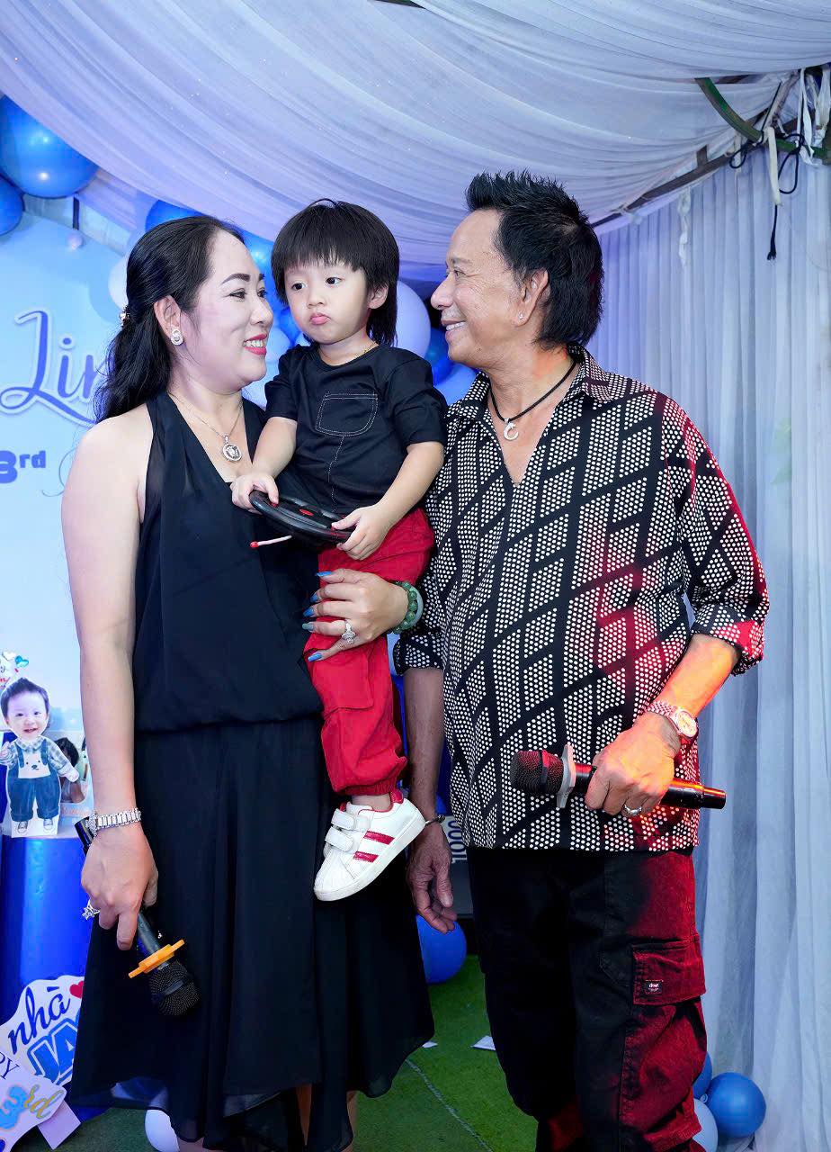 Nhan sắc vợ 3, kém 29 tuổi của