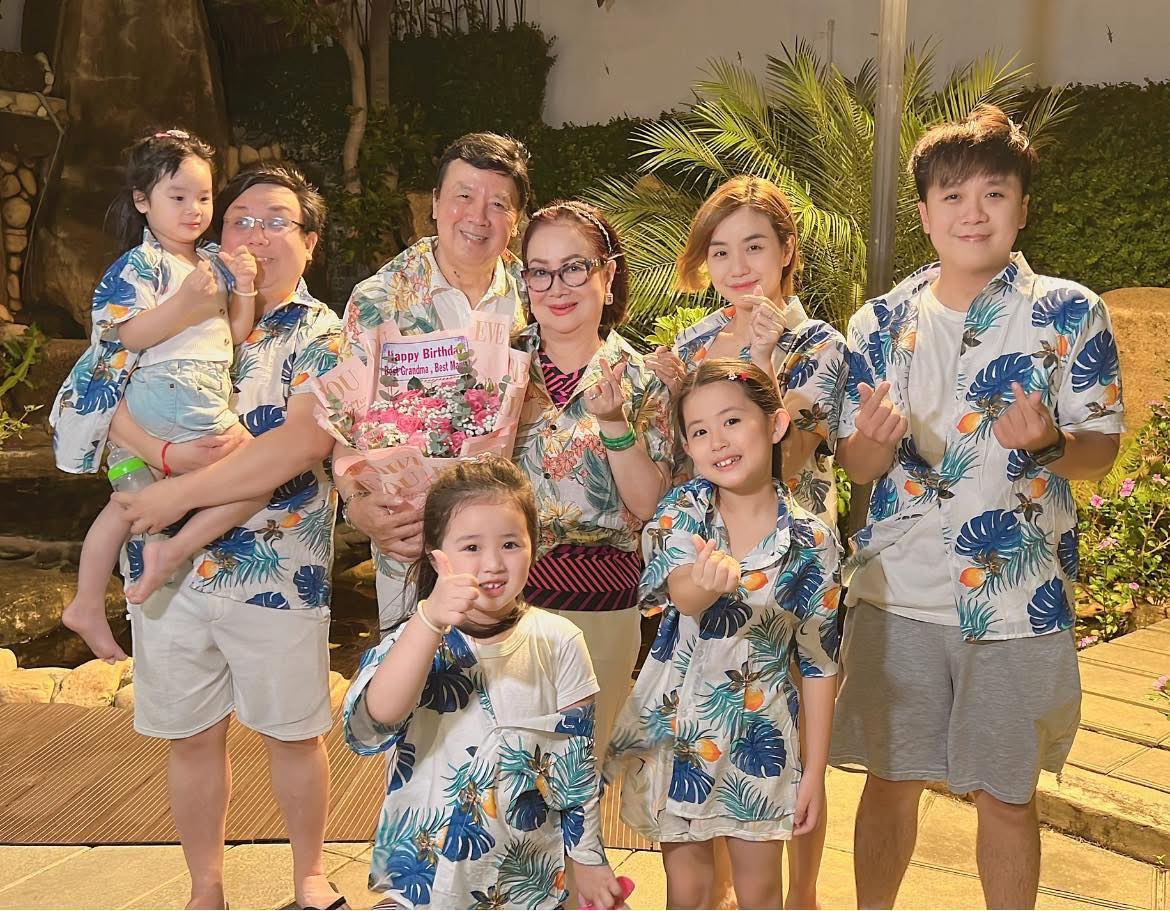 Gia Bảo dự đám cưới lần 2 của em gái với Đạt G: