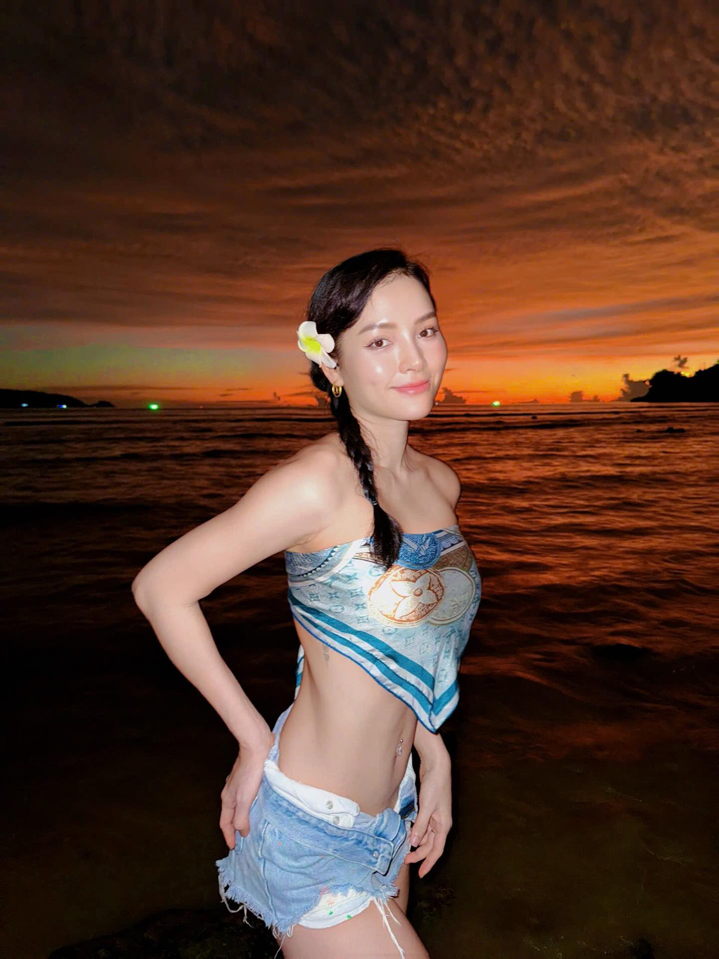 Hot mom Vbiz đẻ 3 con vẫn khoe vòng eo đáng ghen tị, tuyên bố 1 câu mà hội chị em bỉm sữa ngay lập tức vỗ tay- Ảnh 3.