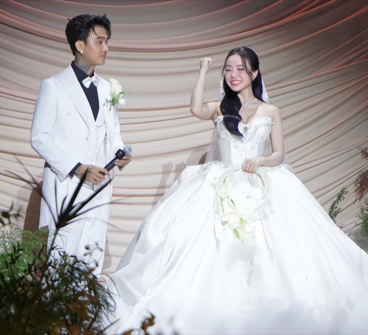 Cindy Lư và Đạt G dính ồn ào vì hành động