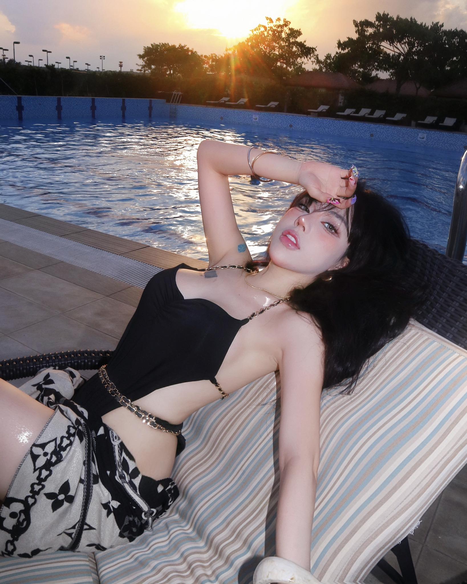 Bảo Khuyên Susan tung video cận cảnh mặt mộc đỉnh cao, thẳng thắn đối chất khi bị hoài nghi dùng app- Ảnh 4.