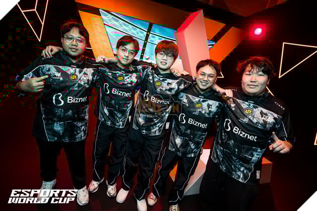 Nhung Doi Tuyen The Thao Dien Tu Viet Nam Gop Mat Tai Esports World Cup 2025 3 RRQ của Crazyguy chia tay EWC 2025 sau thất bại ở Vòng 2