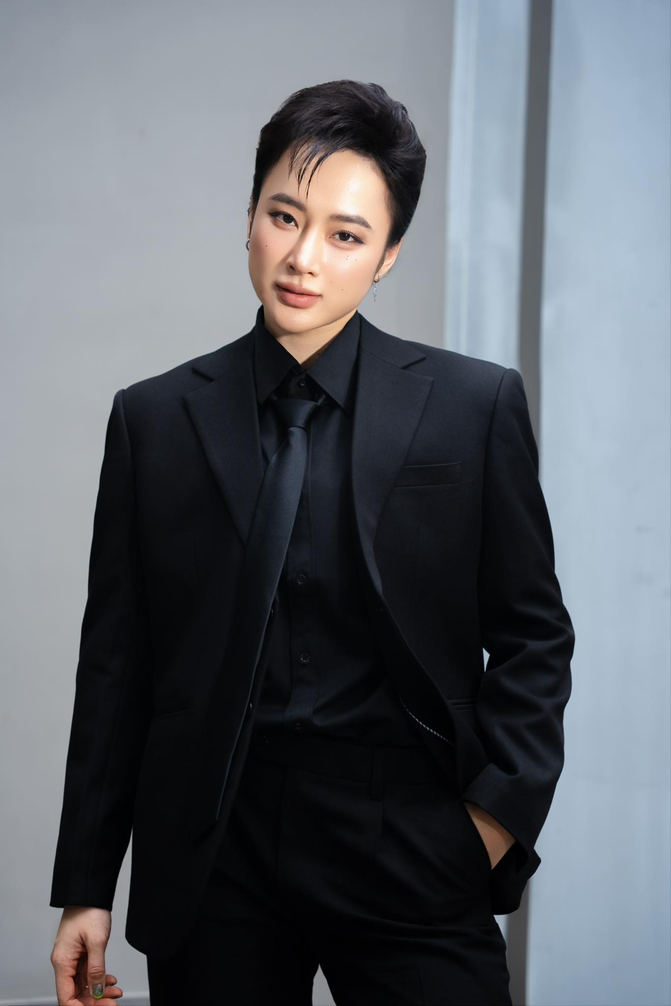 Không vai diễn, không sự nghiệp nhưng Angela Phương Trinh vẫn khát khao được chú ý!- Ảnh 11.