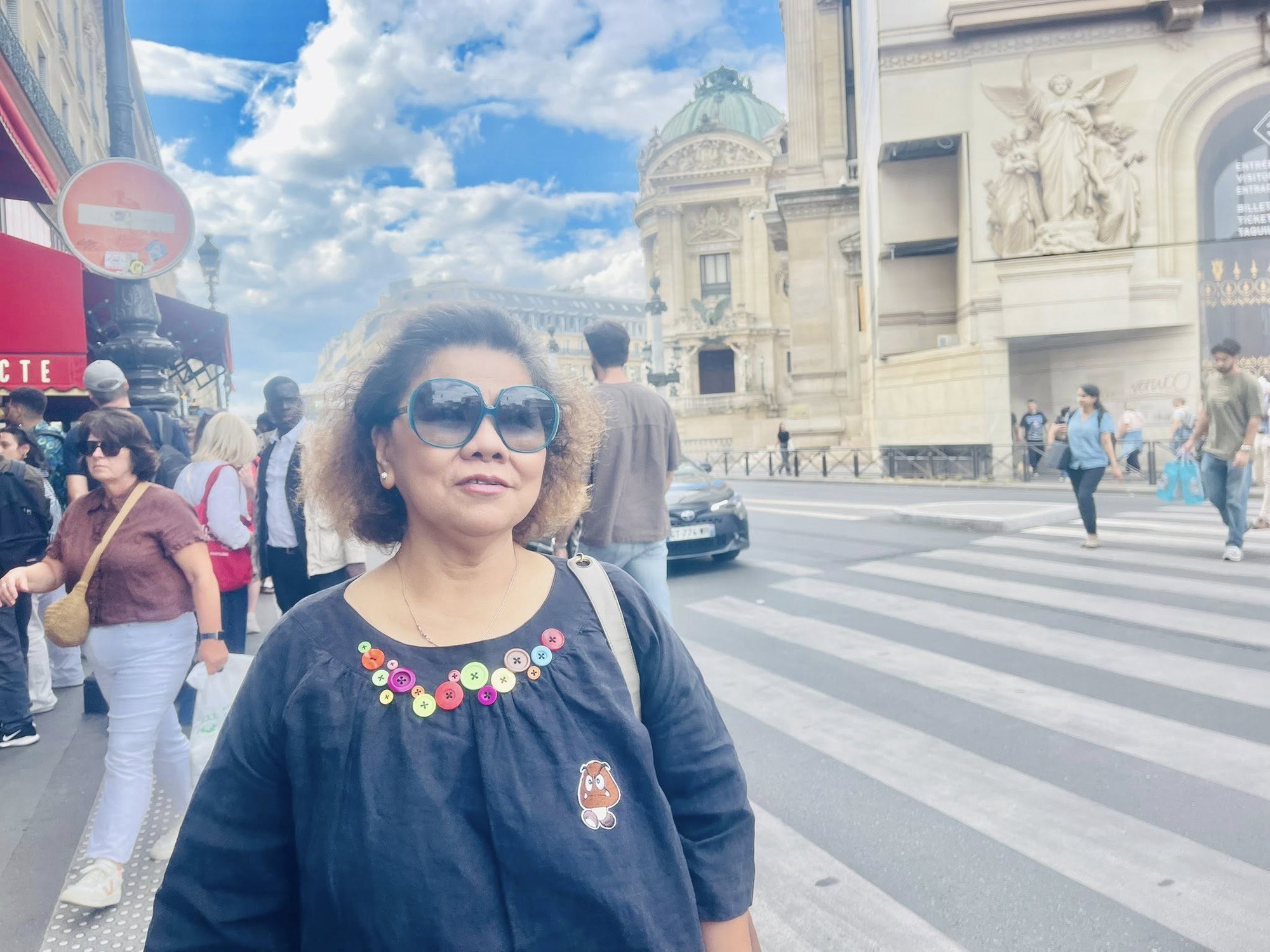 Gương mặt khác lạ của nữ NSND U80 rời phố thị về Thạch Thất sống, thích được khen đẹp hơn hát hay- Ảnh 2. Gương mặt khác lạ của nữ NSND U80 rời phố thị về Thạch Thất sống, thích được khen đẹp hơn hát hay- Ảnh 2.